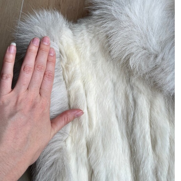 70’s rabbit fur vest / M/L - Picture 9 of 10